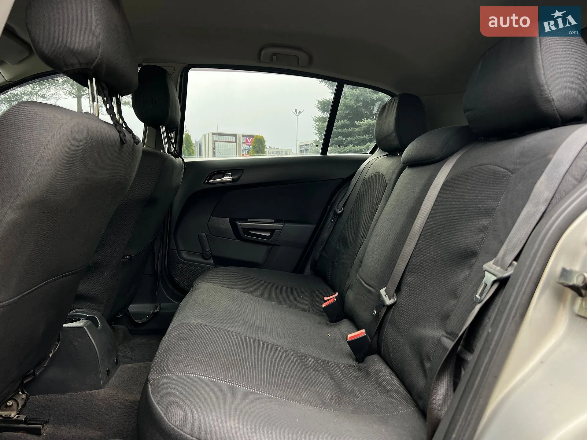 2011 Opel Astra - мініатюра 21