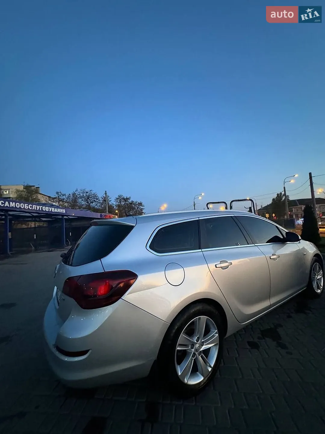 2011 Opel Astra - мініатюра 4