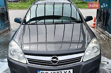 Универсал Opel Astra 2009 в Львове