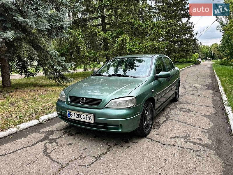 Седан Opel Astra 2000 в Одессе