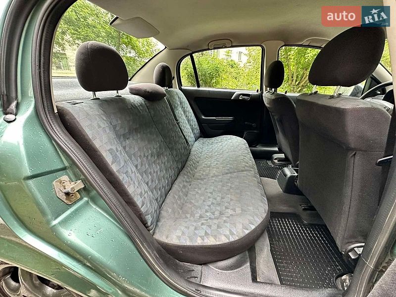 Седан Opel Astra 2000 в Одессе
