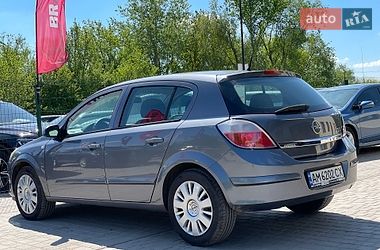 Хетчбек Opel Astra 2006 в Бердичеві