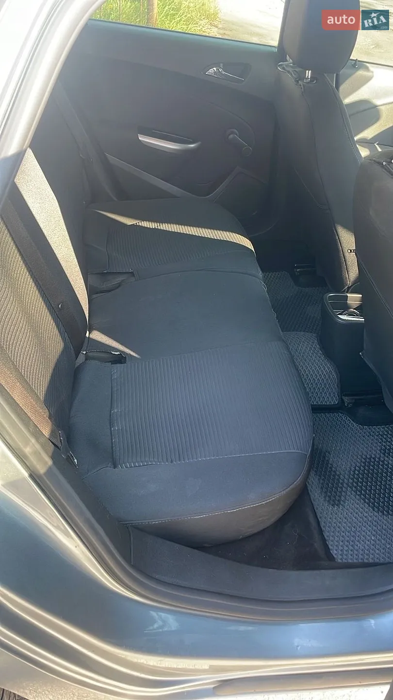 2011 Opel Astra - мініатюра 4