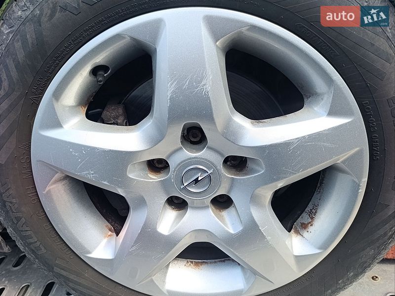 Универсал Opel Astra 2007 в Луцке