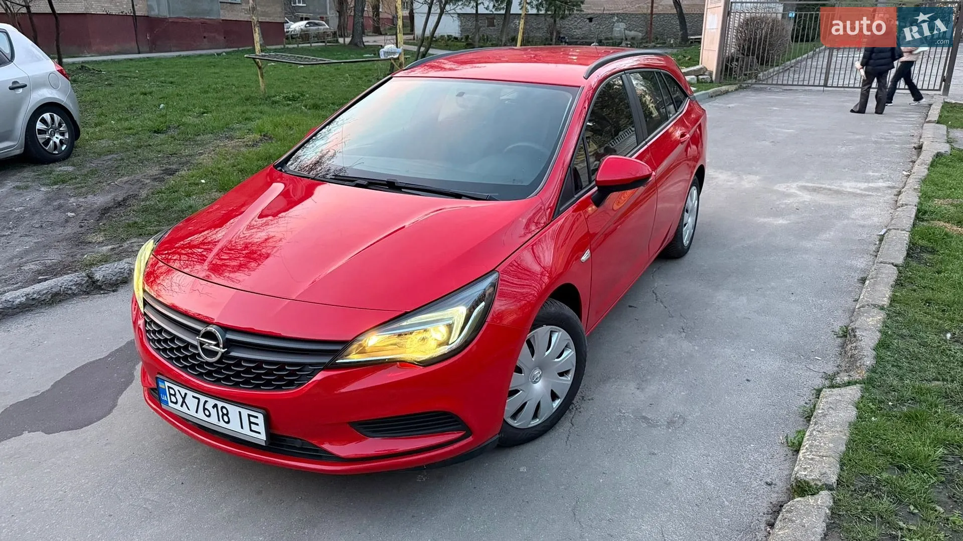 2018 Opel Astra - мініатюра 2