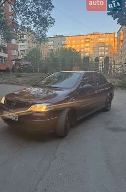 Седан Opel Astra 2008 в Тернополі
