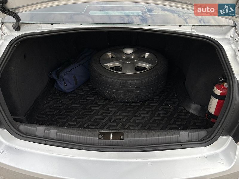 Седан Opel Astra 2008 в Киеве
