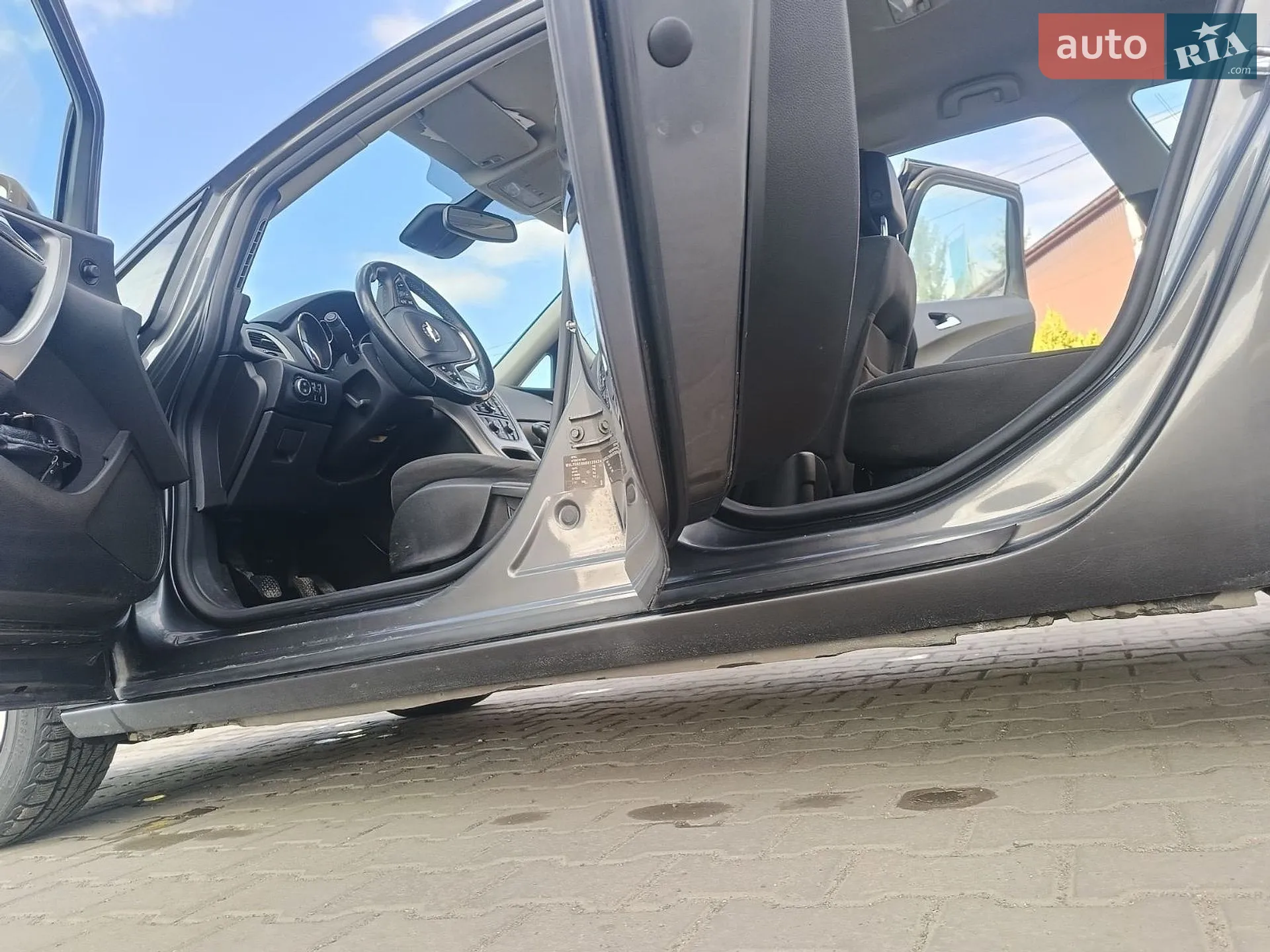 2011 Opel Astra - мініатюра 8