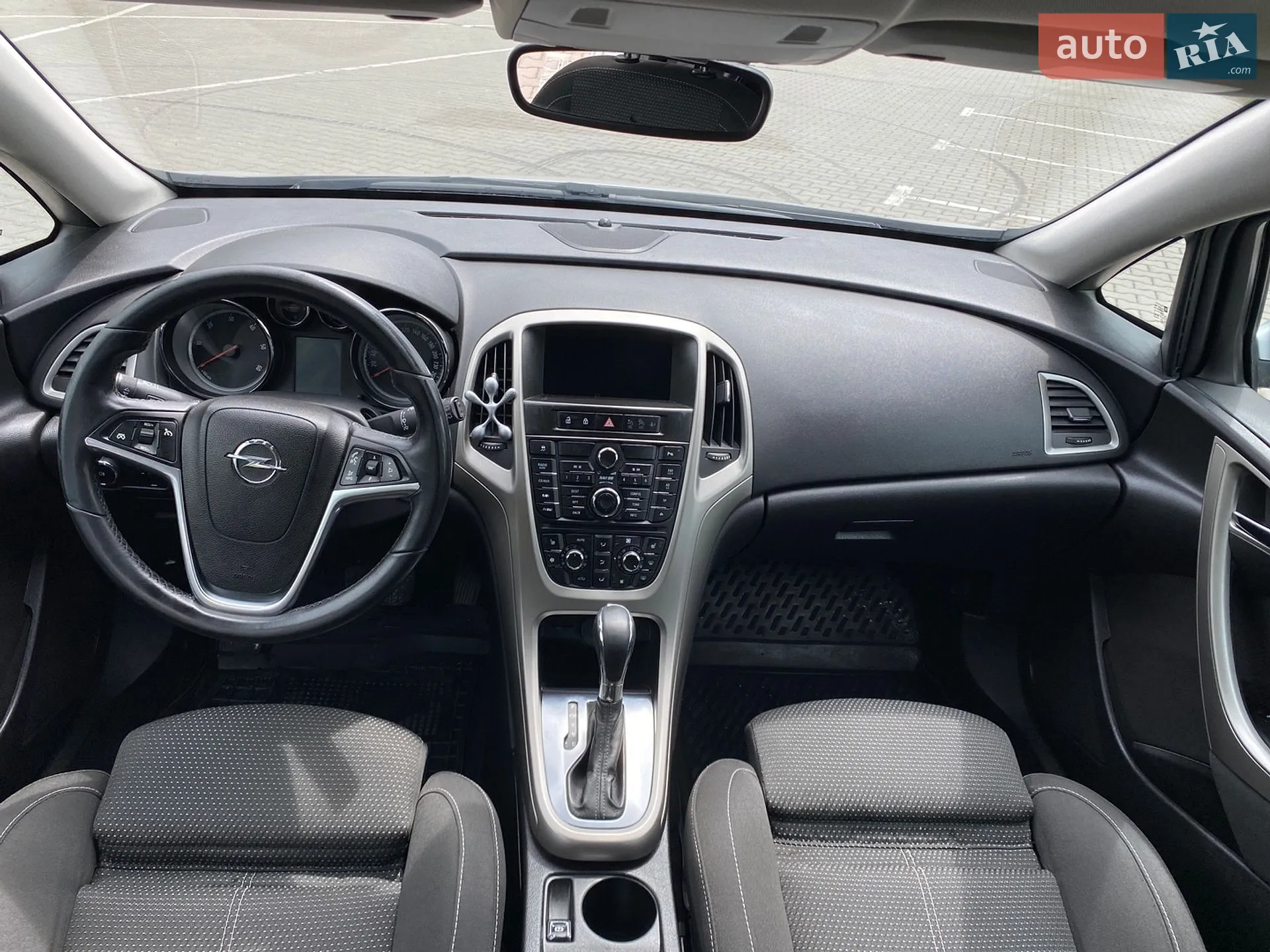 2011 Opel Astra - мініатюра 28