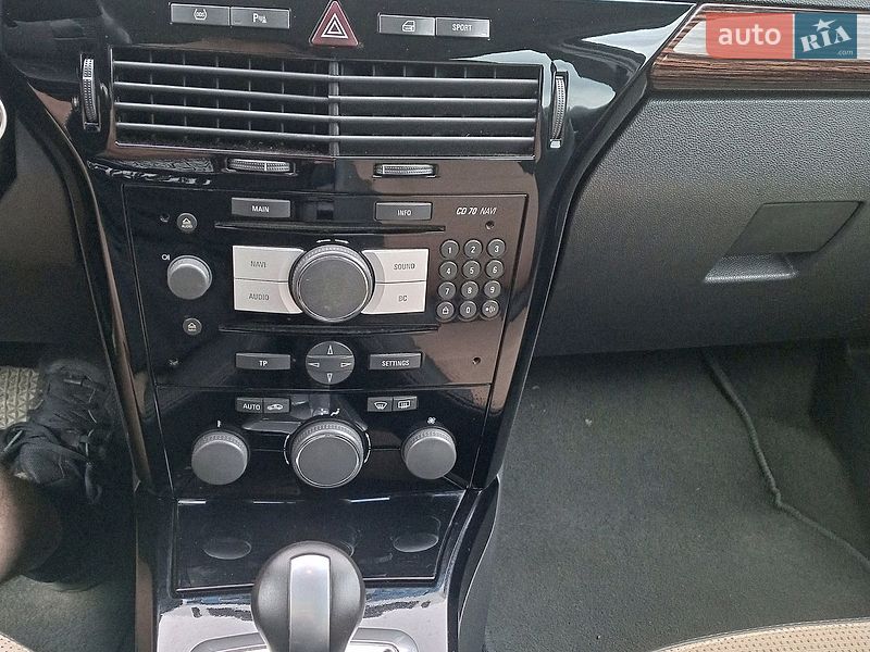 Універсал Opel Astra 2007 в Тернополі