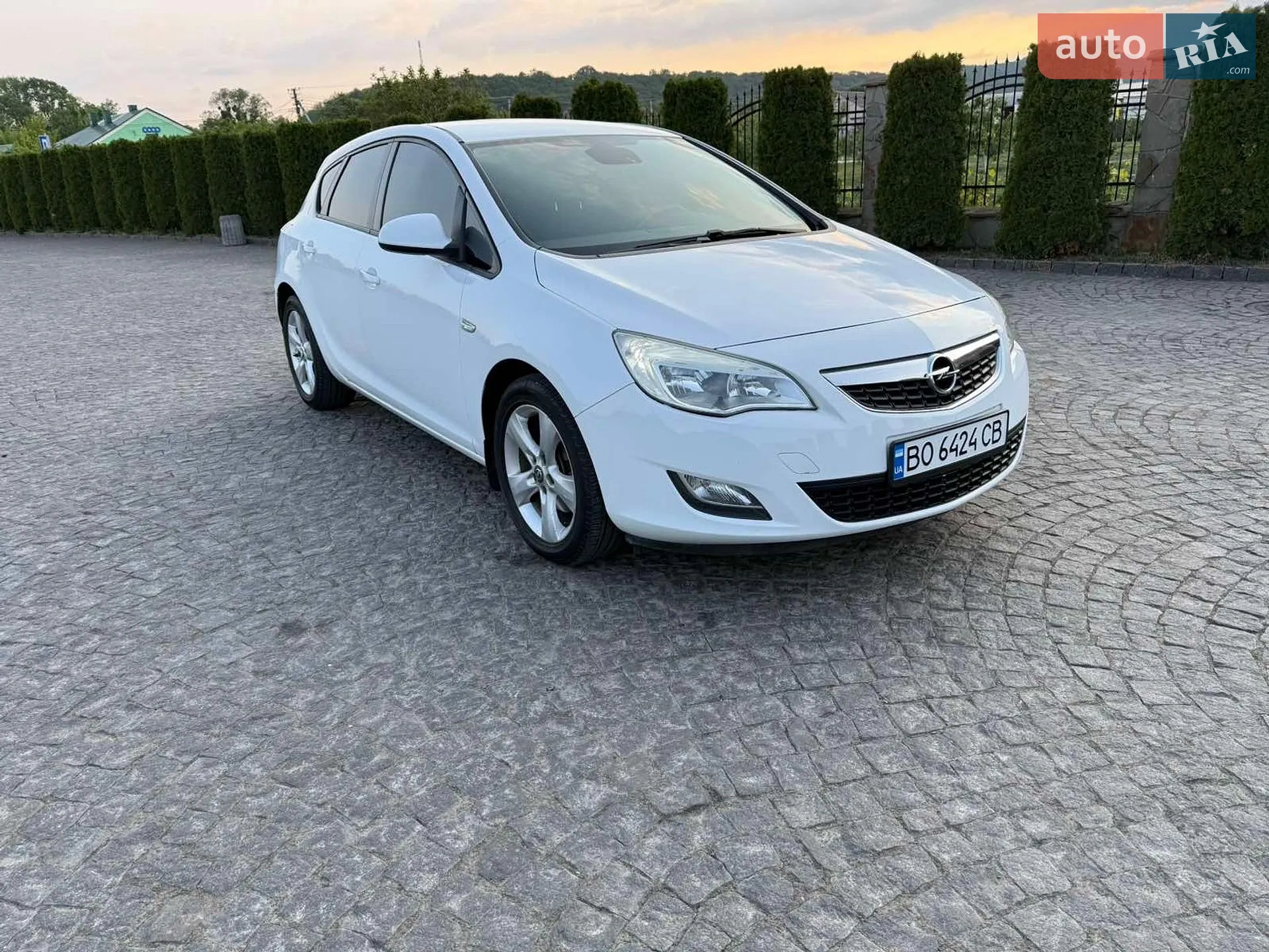 2010 Opel Astra - мініатюра 4