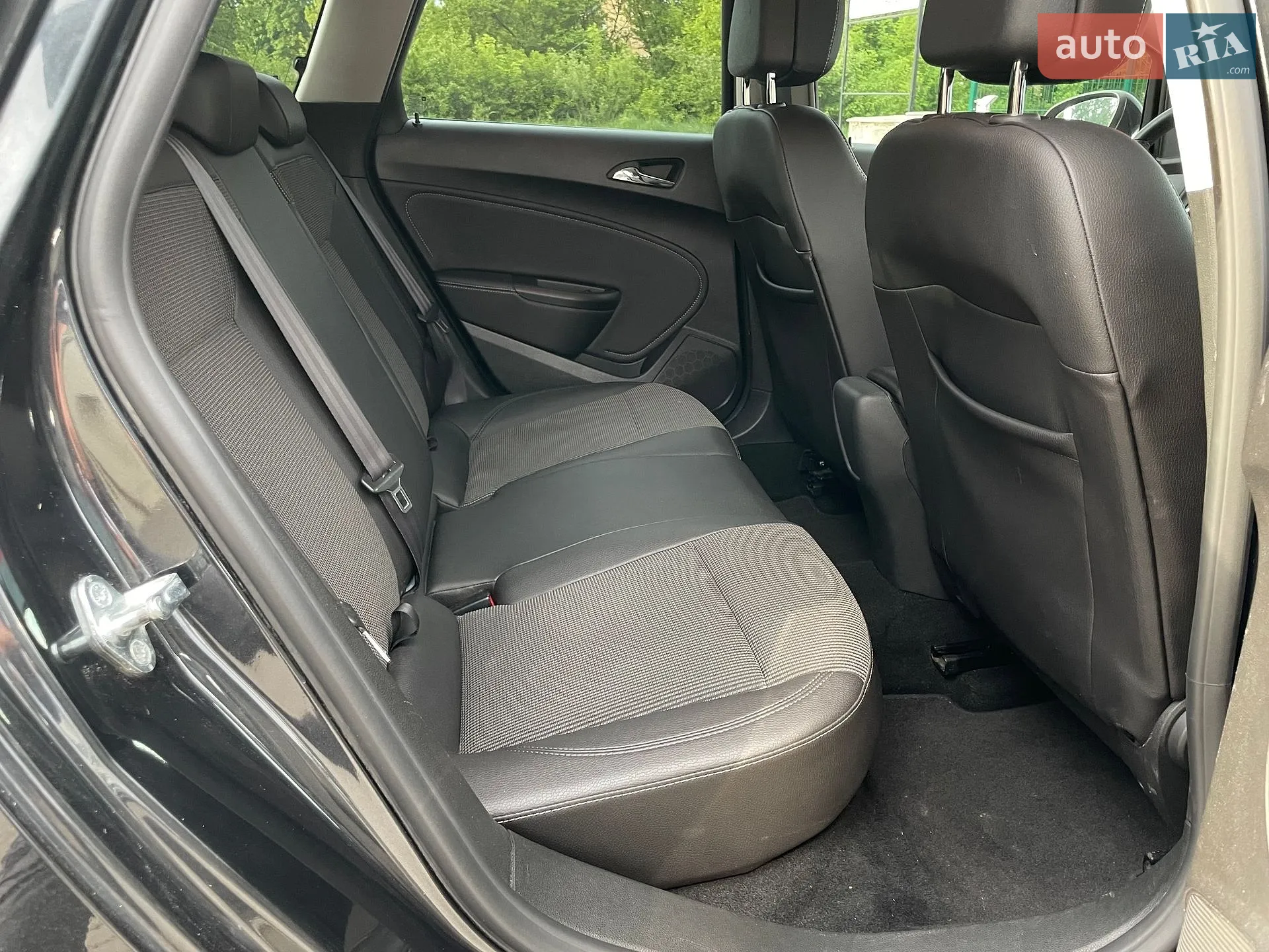 2014 Opel Astra - мініатюра 31