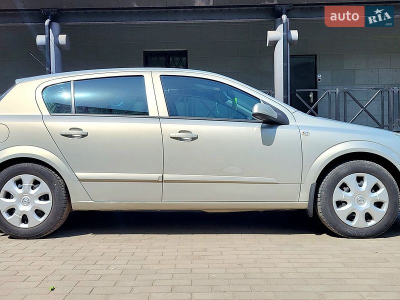 Седан Opel Astra 2008 в Кривом Роге фото 14 Седан Opel Astra 2008 в Кривом Роге