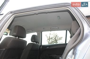 Универсал Opel Astra 2006 в Трускавце