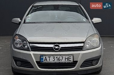 Универсал Opel Astra 2006 в Киеве