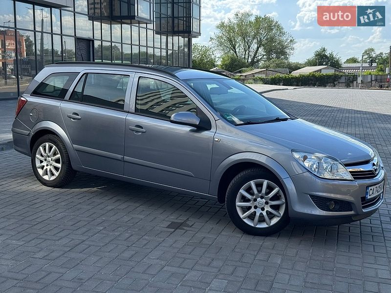 Универсал Opel Astra 2008 в Днепре