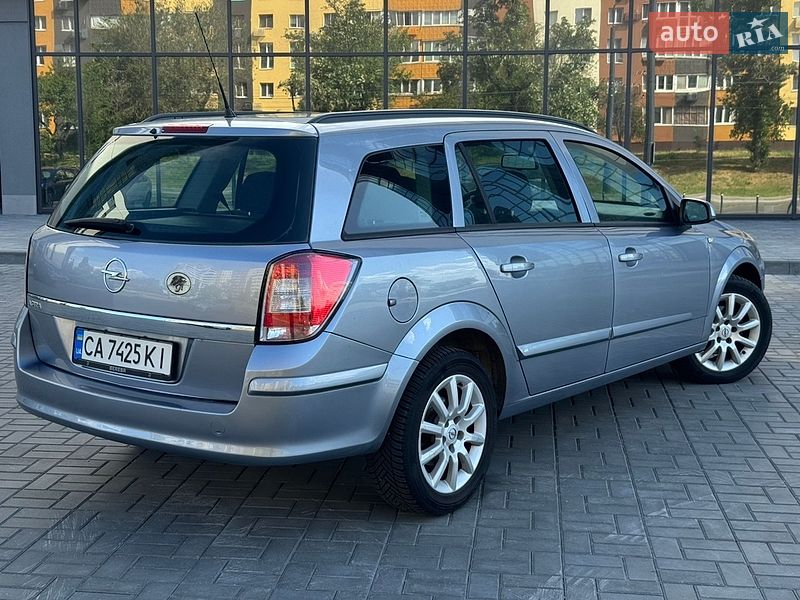 Универсал Opel Astra 2008 в Днепре