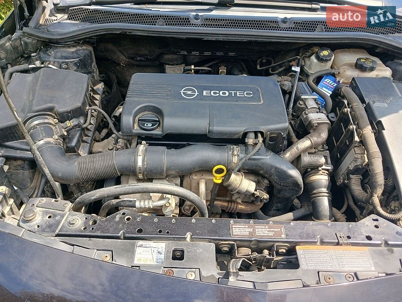 Универсал Opel Astra 2010 в Виннице