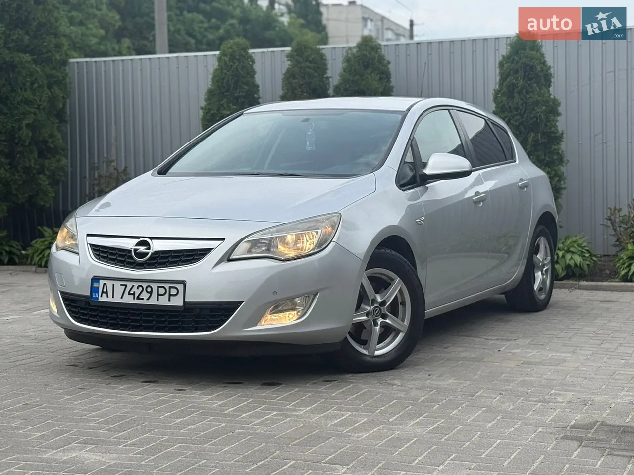 2010 Opel Astra - мініатюра 28