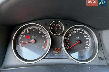 Хэтчбек Opel Astra 2007 в Киеве