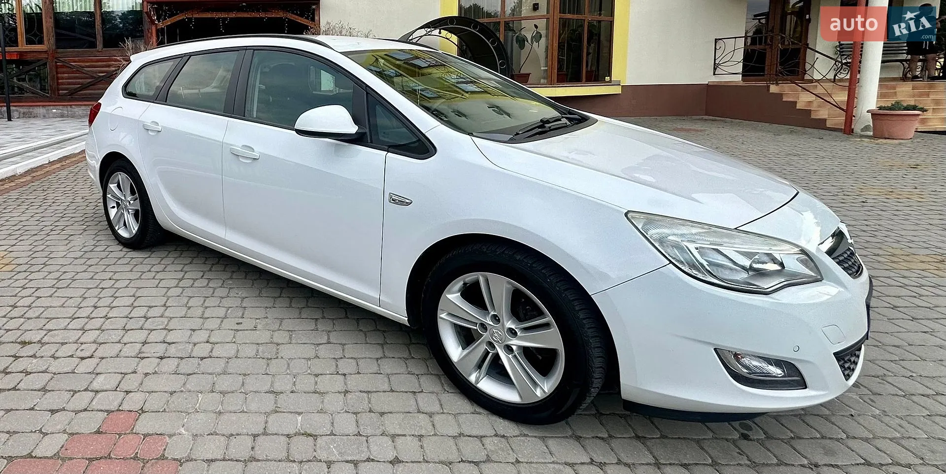 2011 Opel Astra - мініатюра 14