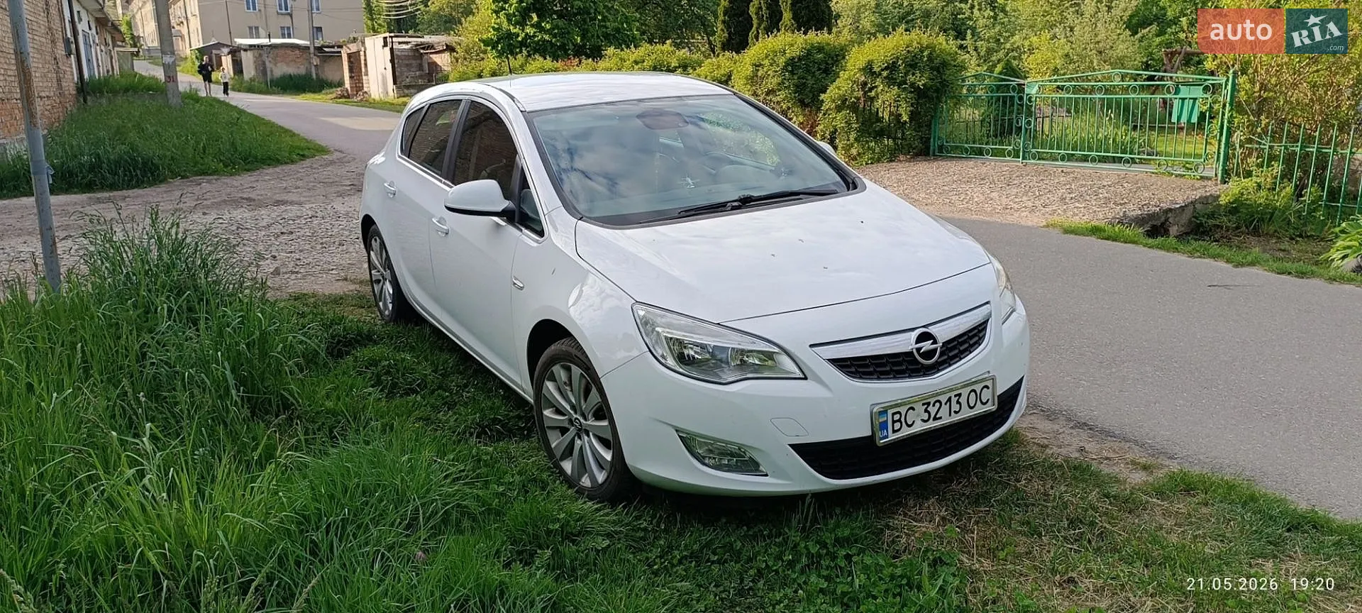 2010 Opel Astra - мініатюра 9