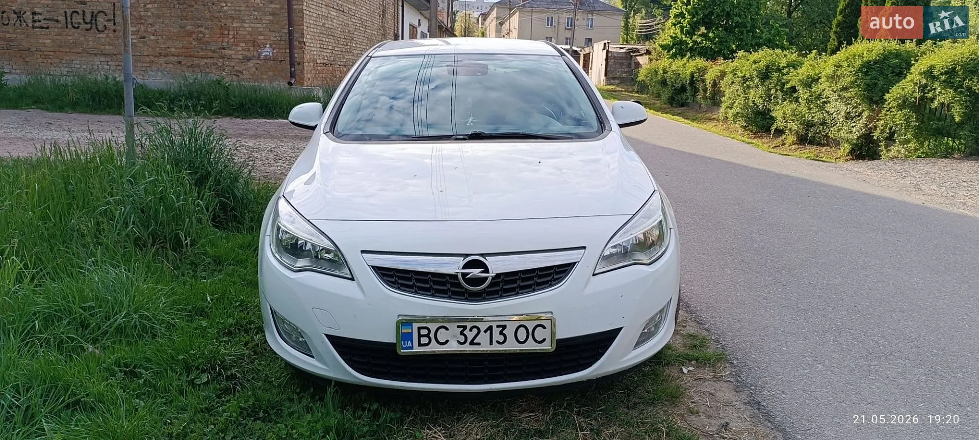2010 Opel Astra - мініатюра 8