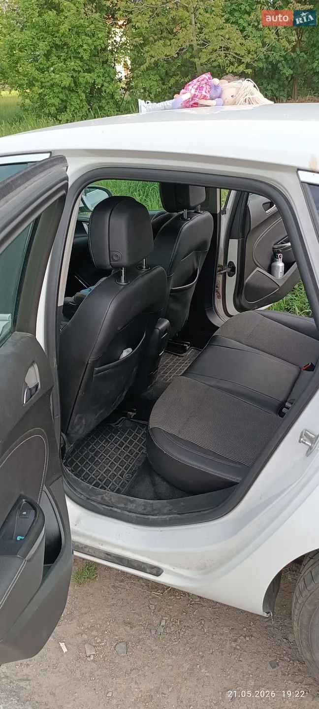 2010 Opel Astra - мініатюра 15