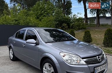 Седан Opel Astra 2009 в Тернополі