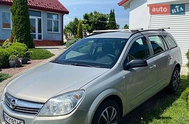 Універсал Opel Astra 2008 в Житомирі