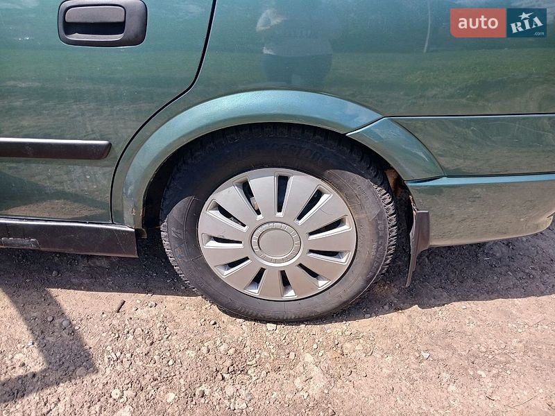 Седан Opel Astra 2006 в Харькове