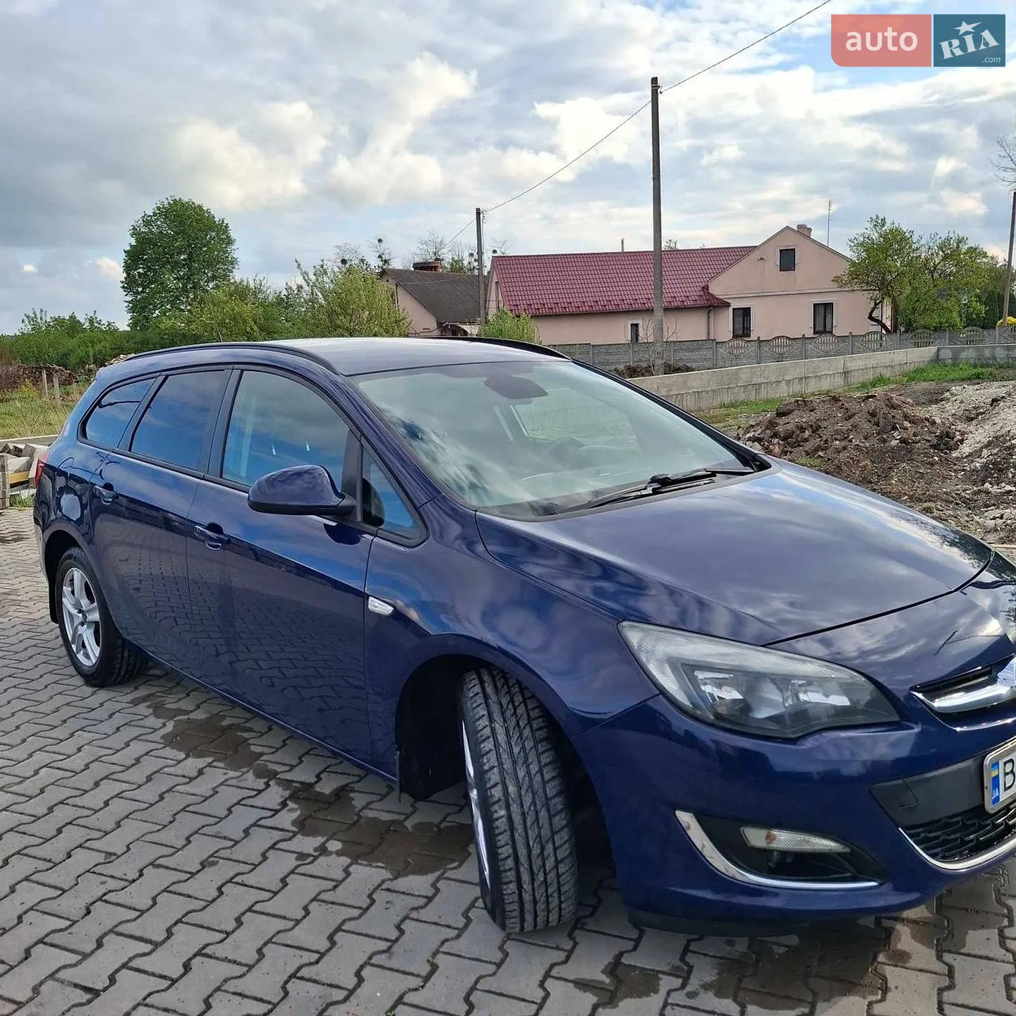 2013 Opel Astra - фото 1
