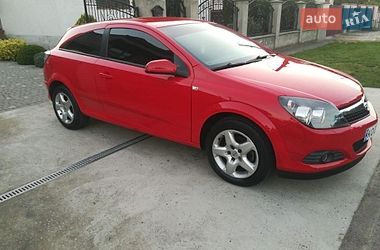 Хэтчбек Opel Astra 2008 в Берегово
