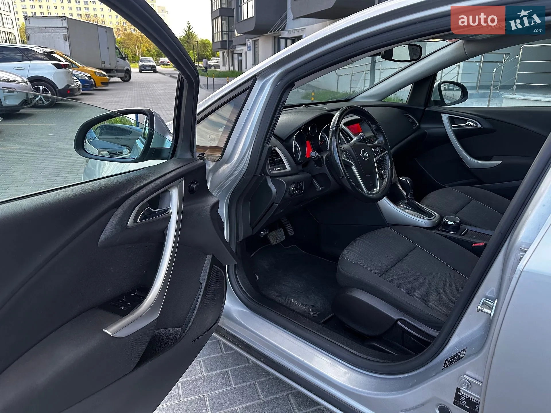 2012 Opel Astra - мініатюра 31