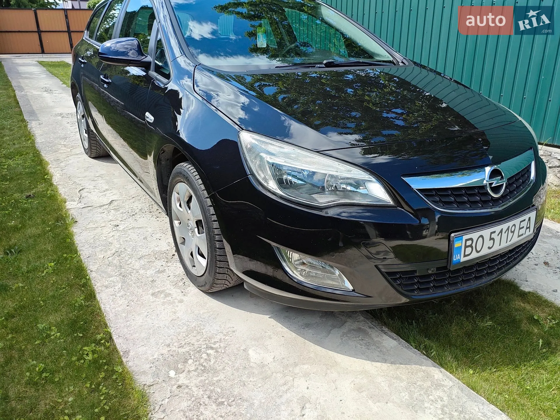 2011 Opel Astra - мініатюра 2
