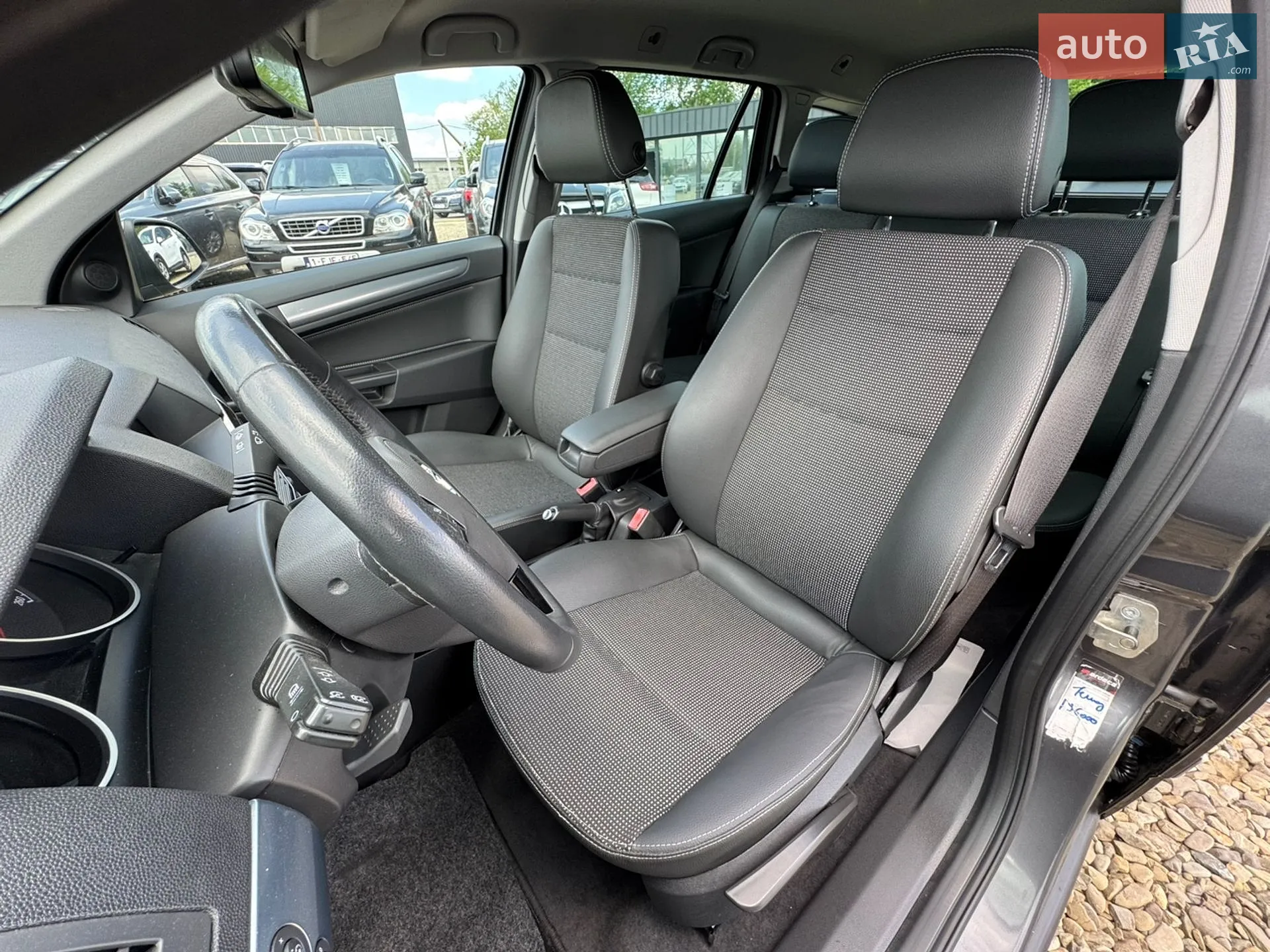2010 Opel Astra - мініатюра 41