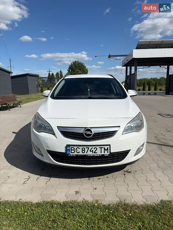 2011 Opel Astra - мініатюра 22
