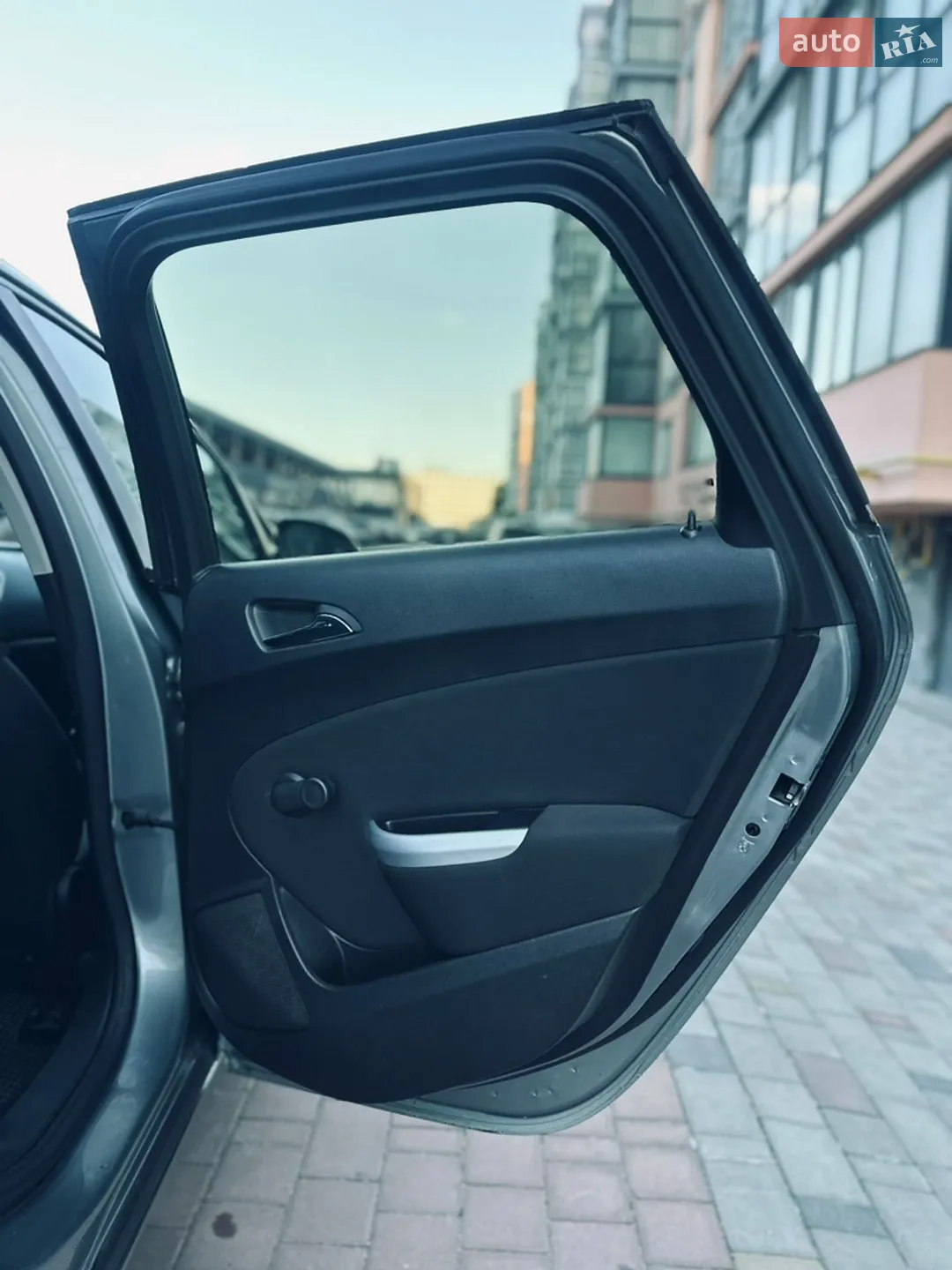2012 Opel Astra - мініатюра 21
