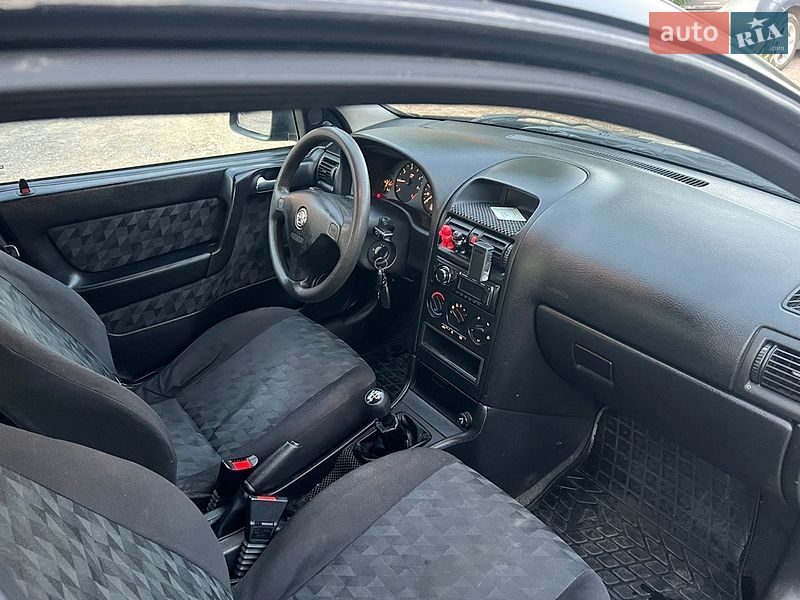 Универсал Opel Astra 2000 в Виннице
