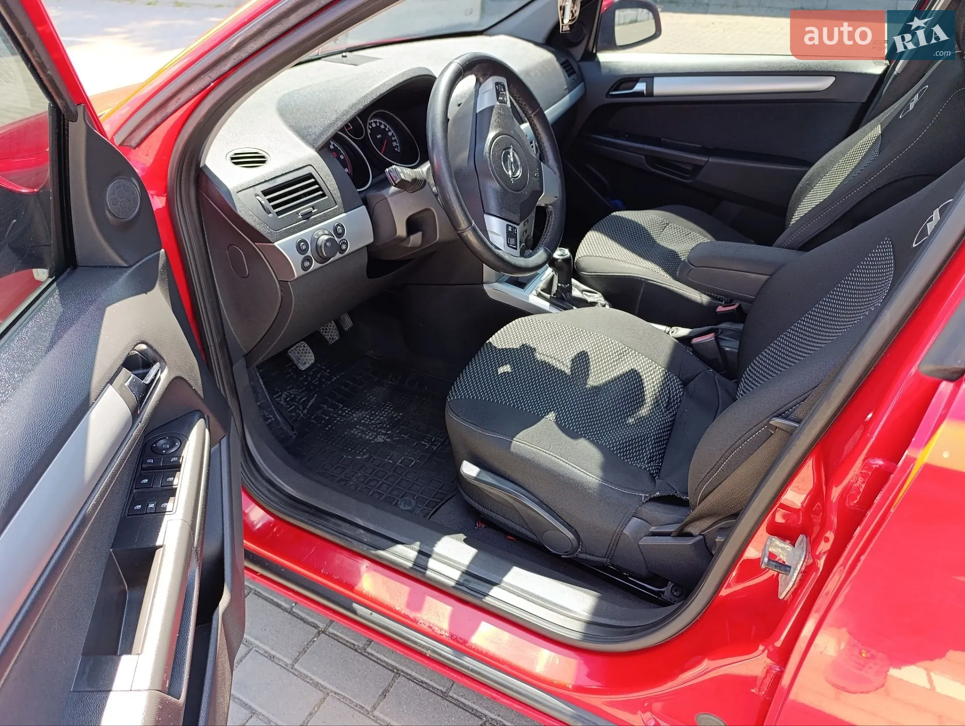 2010 Opel Astra - мініатюра 17