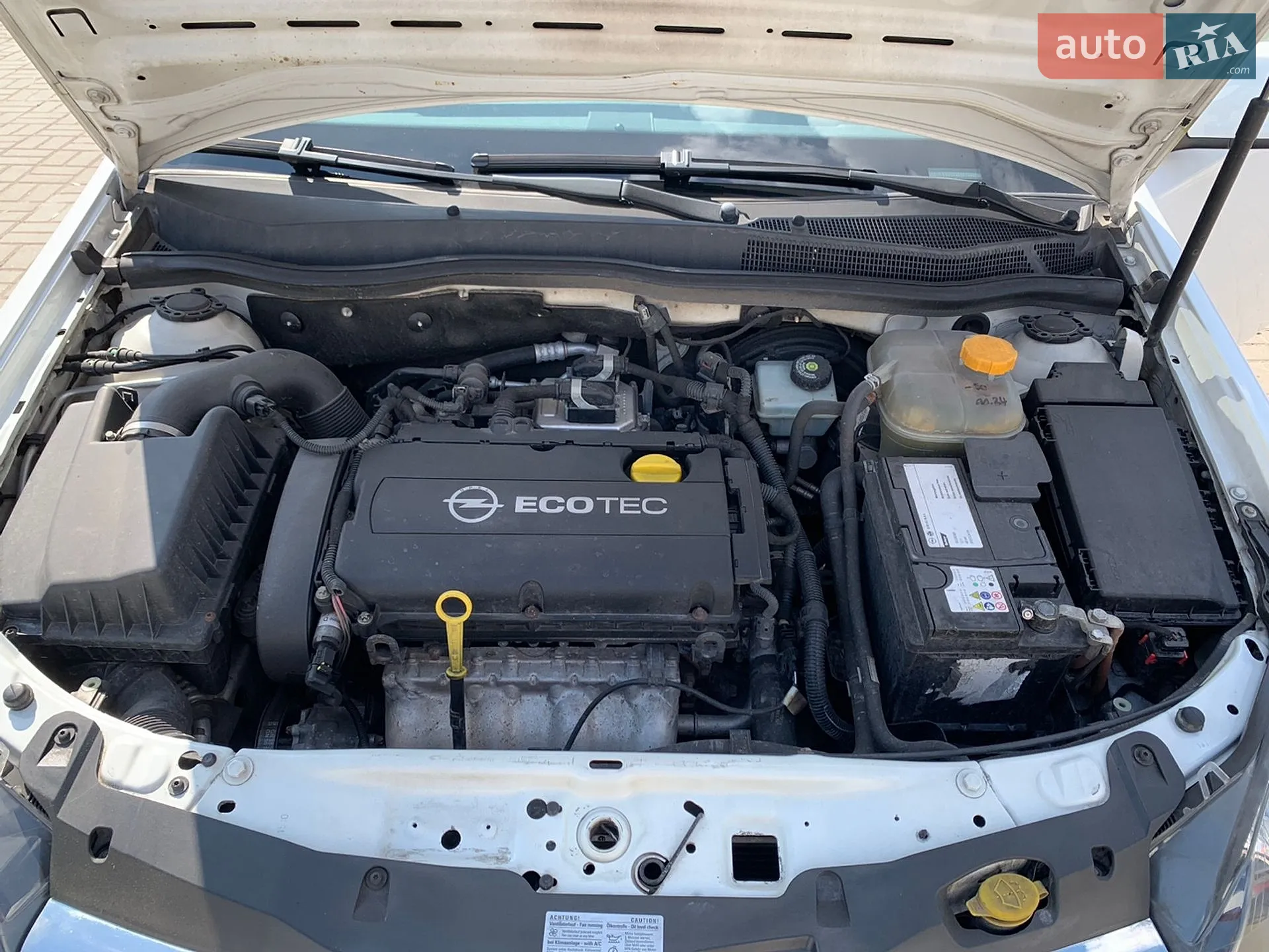2010 Opel Astra - мініатюра 8