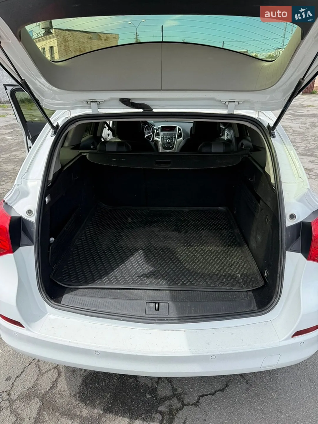 2012 Opel Astra - мініатюра 4