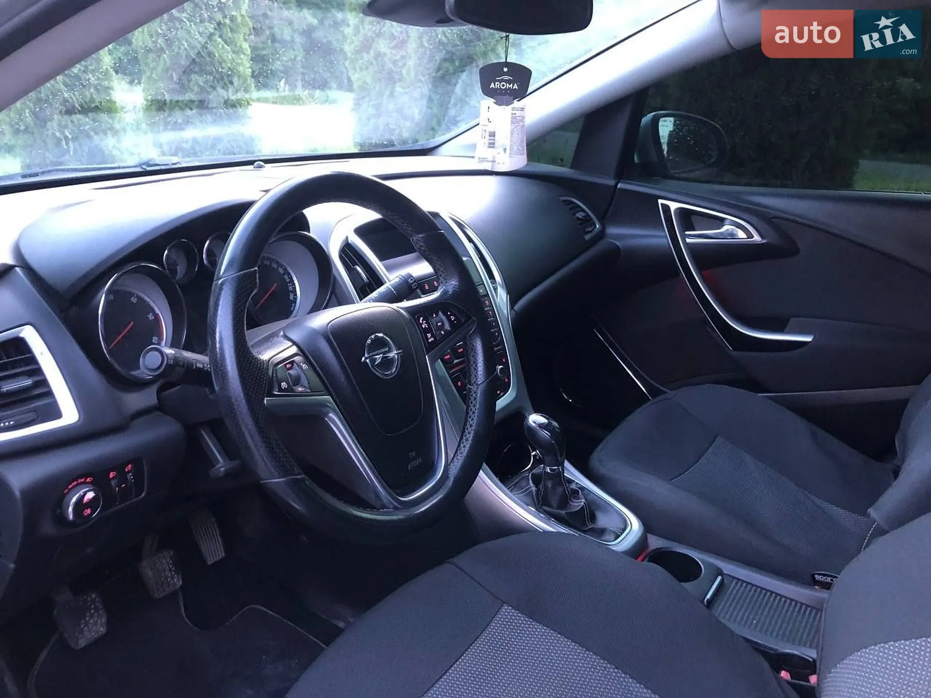 2010 Opel Astra - мініатюра 12