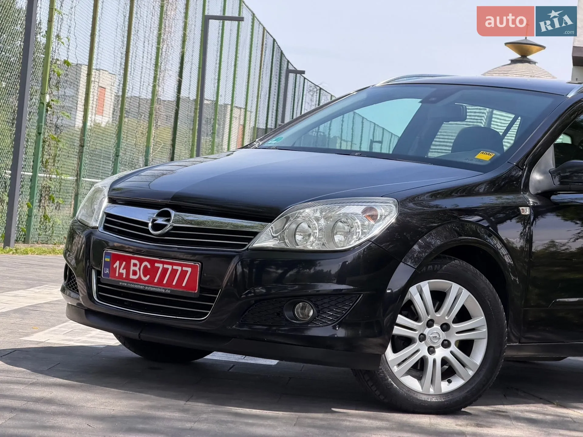 2010 Opel Astra - мініатюра 15