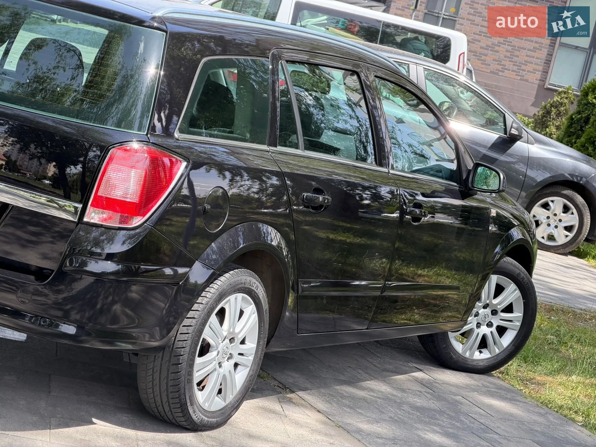 2010 Opel Astra - мініатюра 30