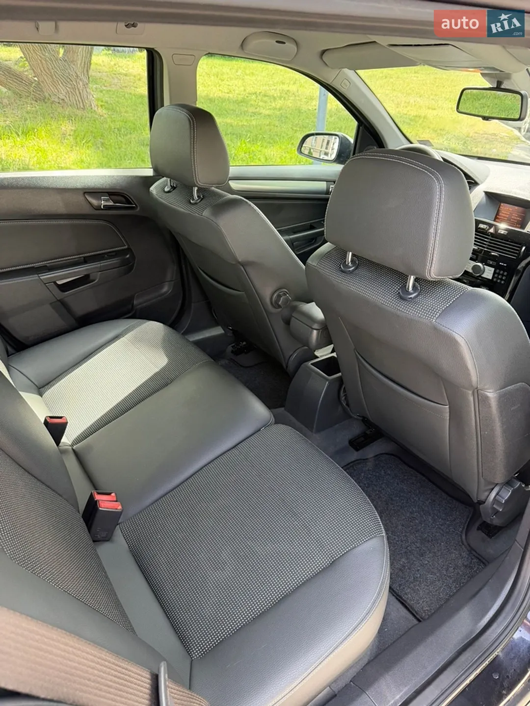 2010 Opel Astra - мініатюра 47