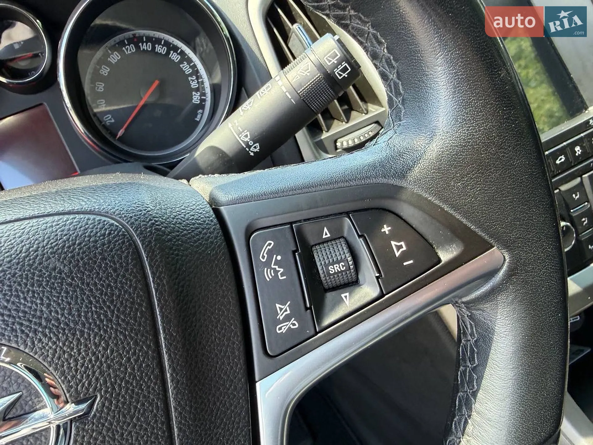 2011 Opel Astra - мініатюра 38