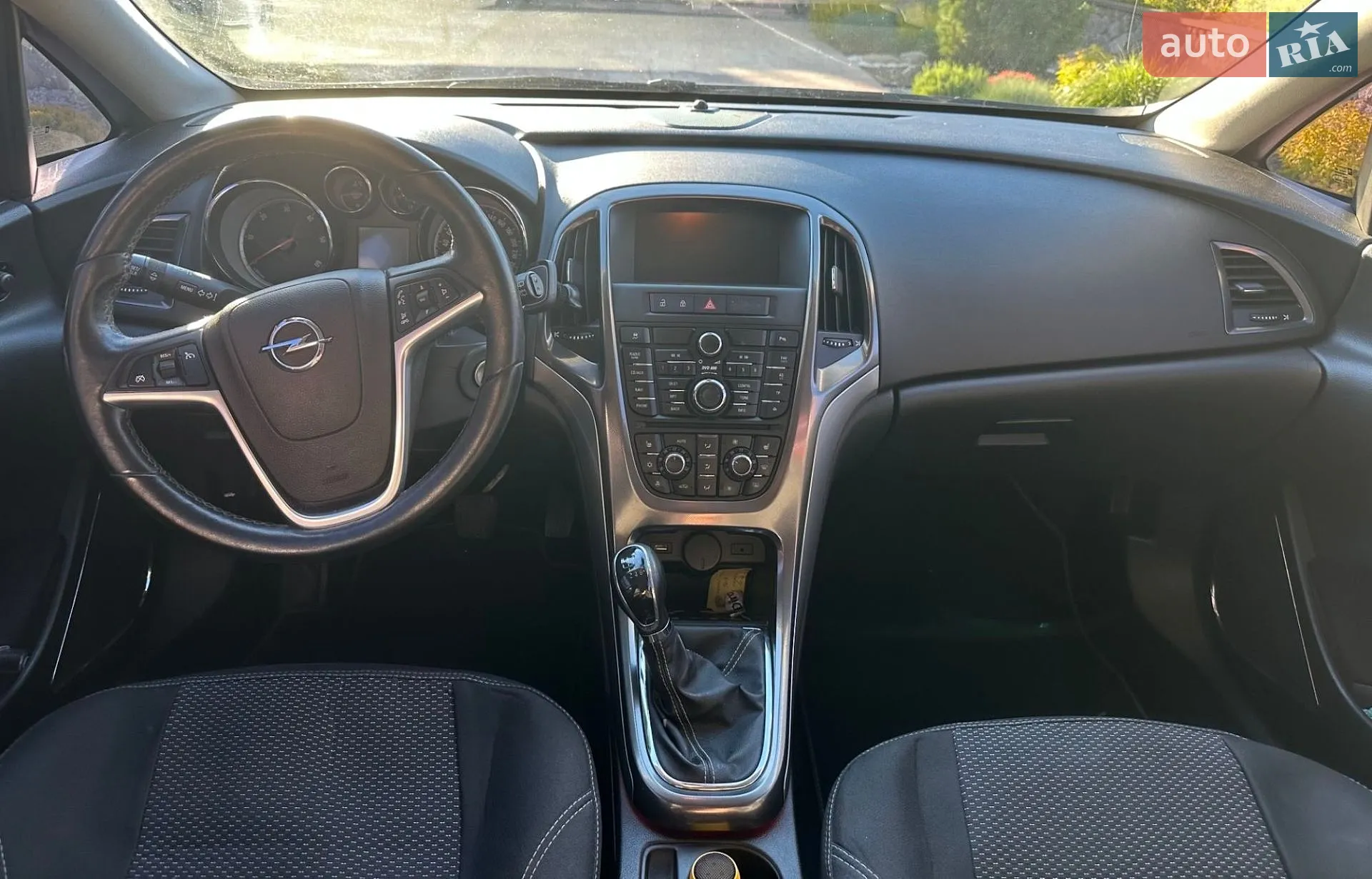 2011 Opel Astra - мініатюра 25