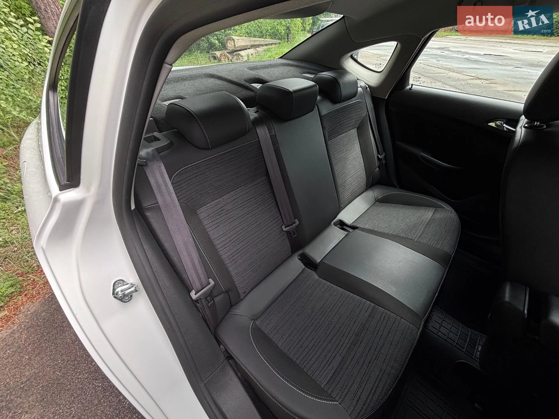 2017 Opel Astra - мініатюра 13