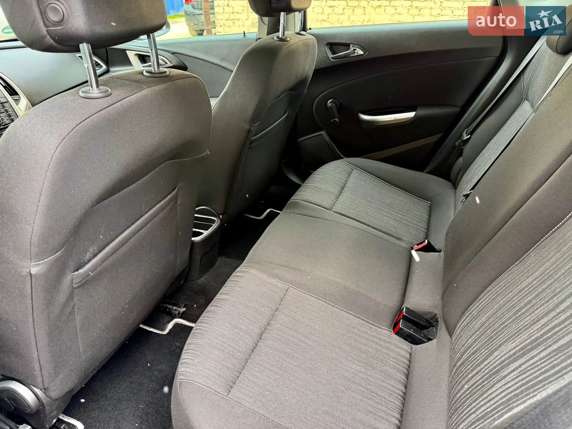 2011 Opel Astra - мініатюра 17